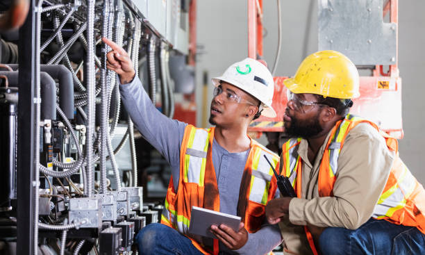 Best Electrical Contractors for Businesses  in Germantown, WI